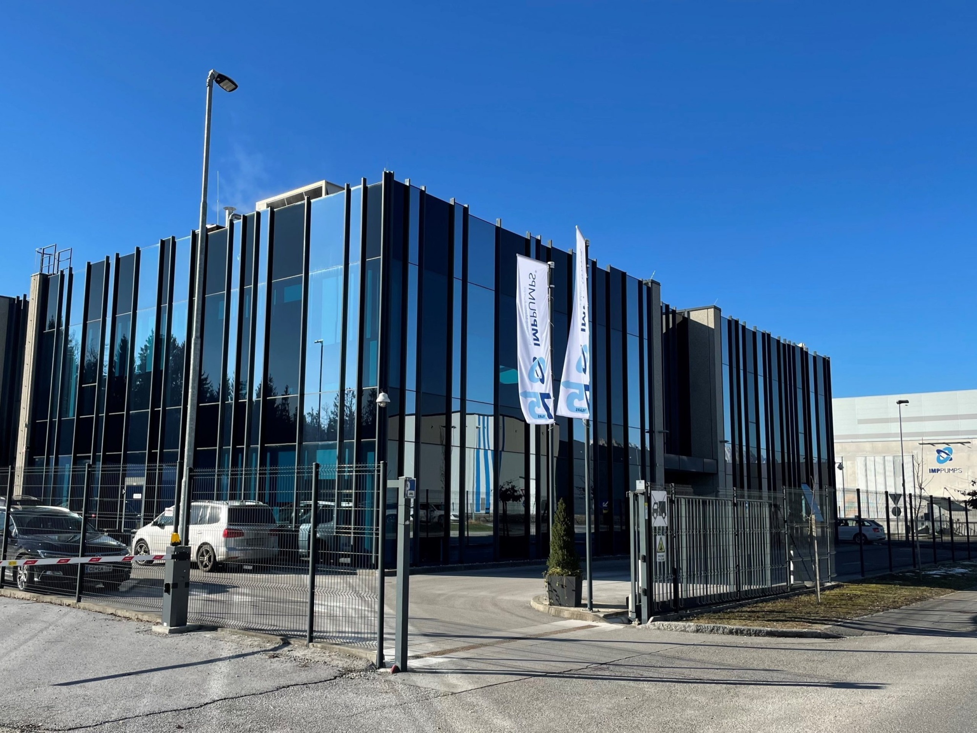 1-scaled.jpg 1-scaled.jpg